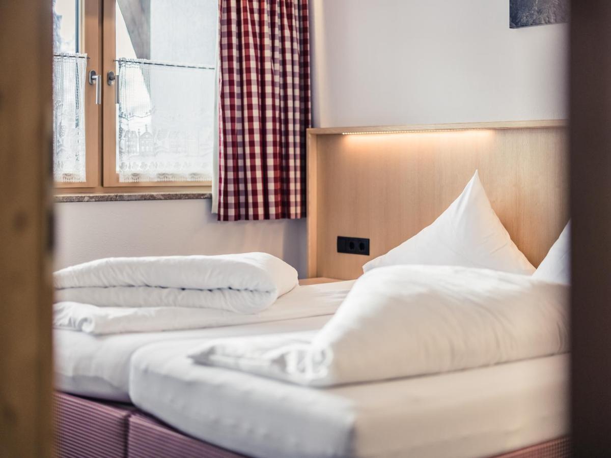 Leni Mountain Appartements Solden Ngoại thất bức ảnh