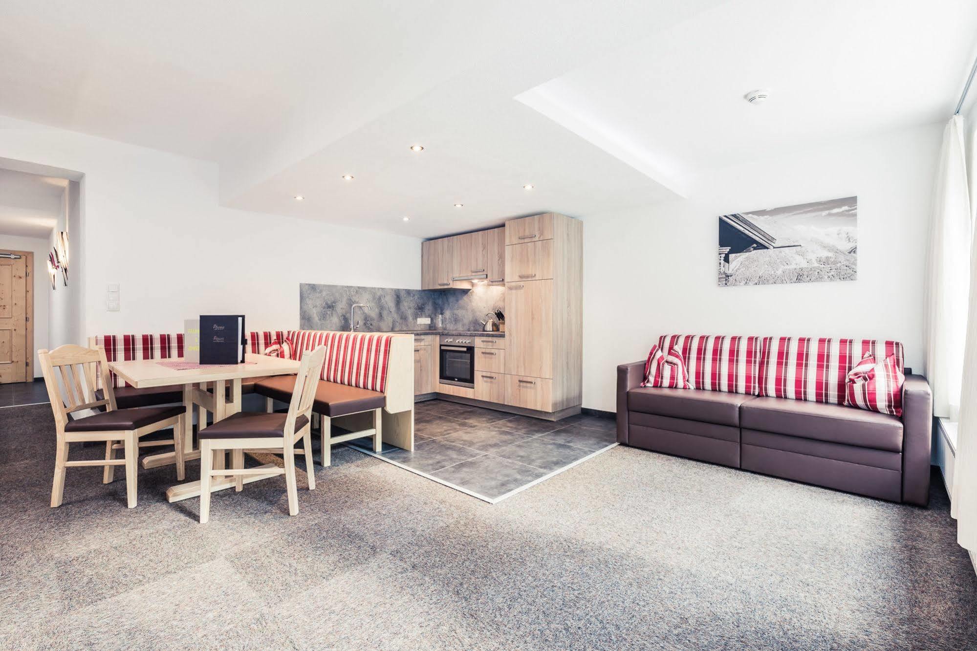 Leni Mountain Appartements Solden Ngoại thất bức ảnh