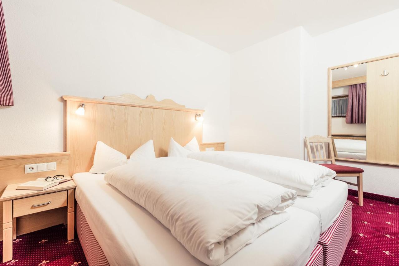 Leni Mountain Appartements Solden Phòng bức ảnh